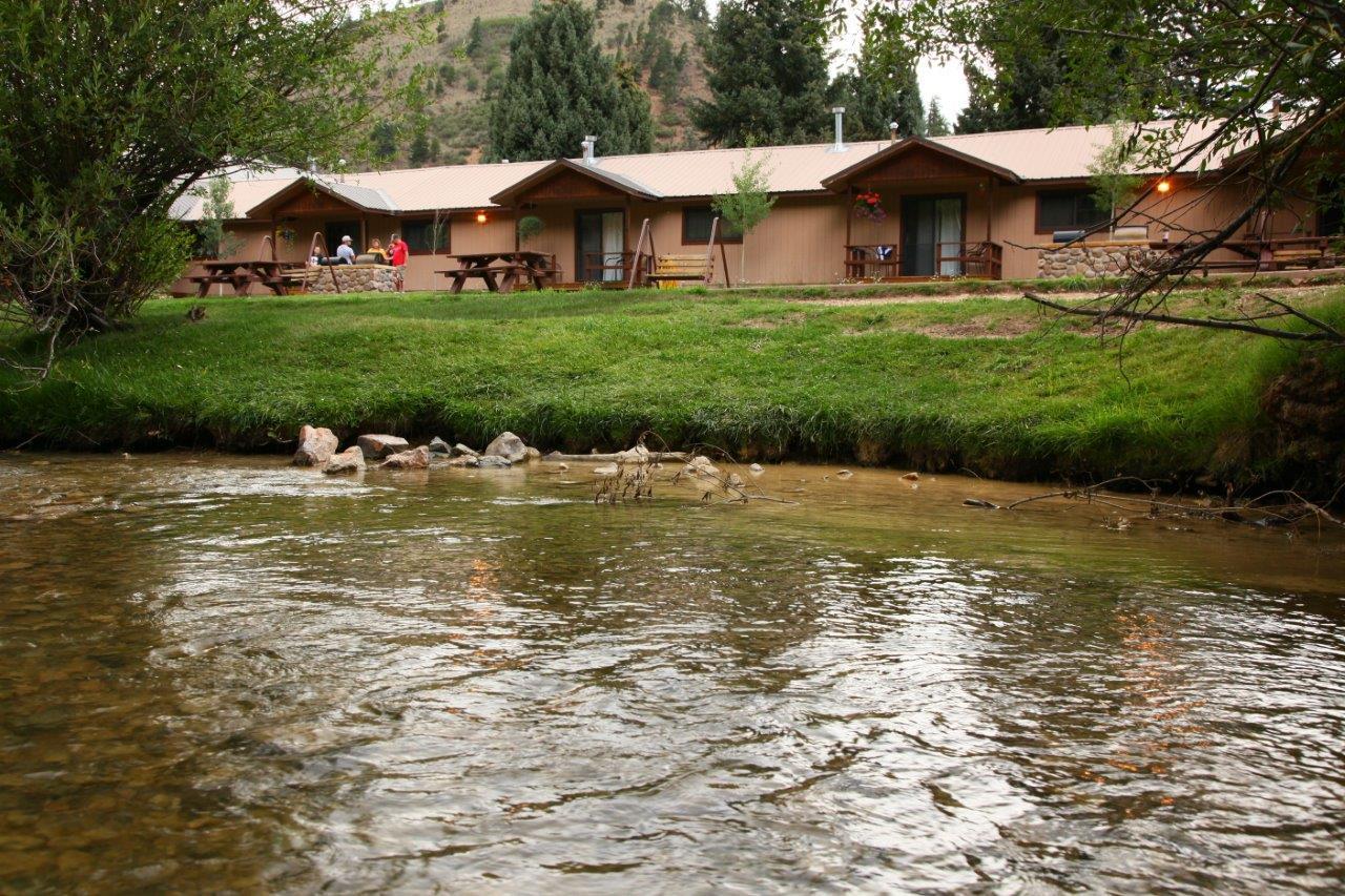 Copper King Lodge เรดริเวอร์ ภายนอก รูปภาพ