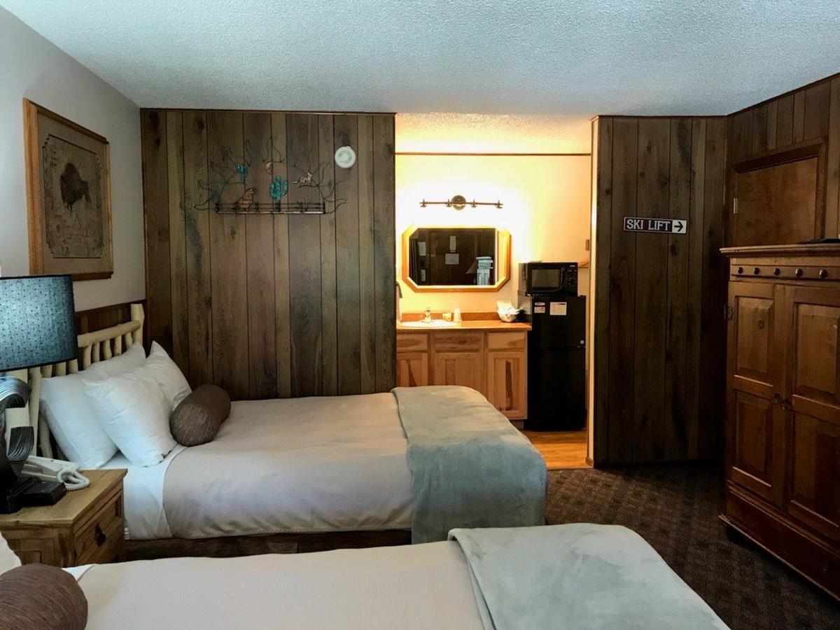 Copper King Lodge เรดริเวอร์ ภายนอก รูปภาพ