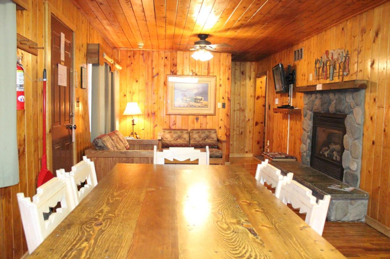 Copper King Lodge เรดริเวอร์ ภายนอก รูปภาพ